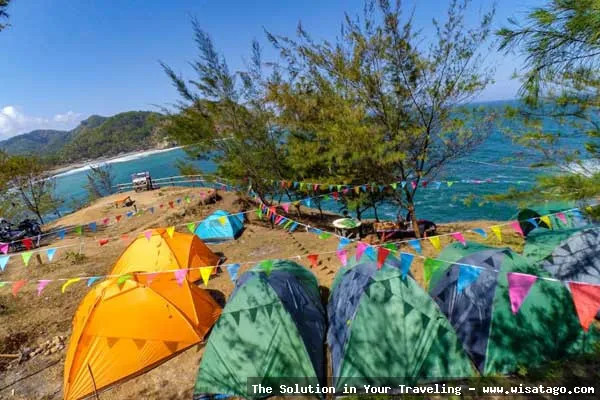 wisata Pantai Lampon yang mempesona