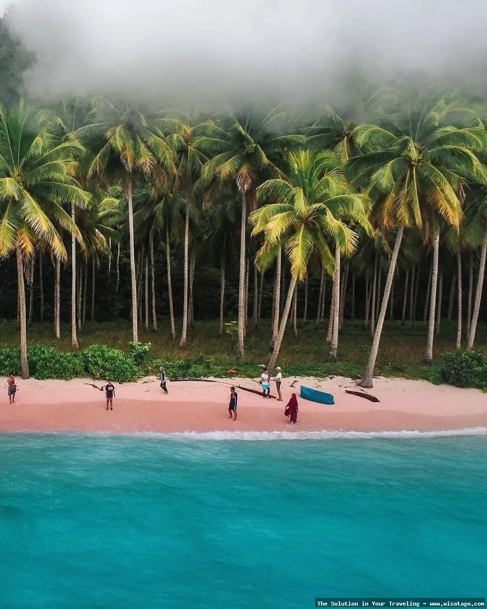 wisata Pantai Liwutongkidi yang mempesona
