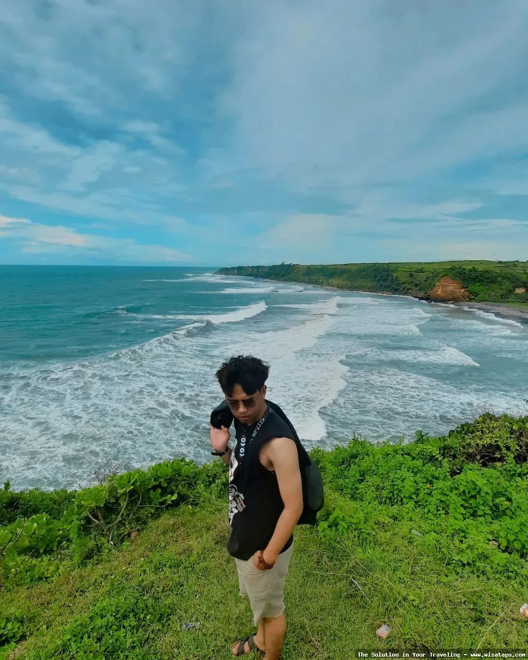 Wisata Pantai Matanurung, pasir putih memukau