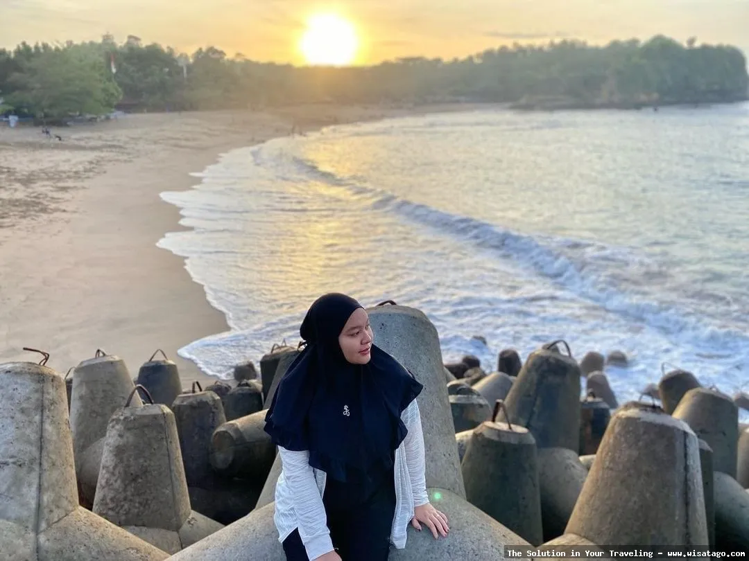 Wisata Pantai Matanurung yang menawan hati