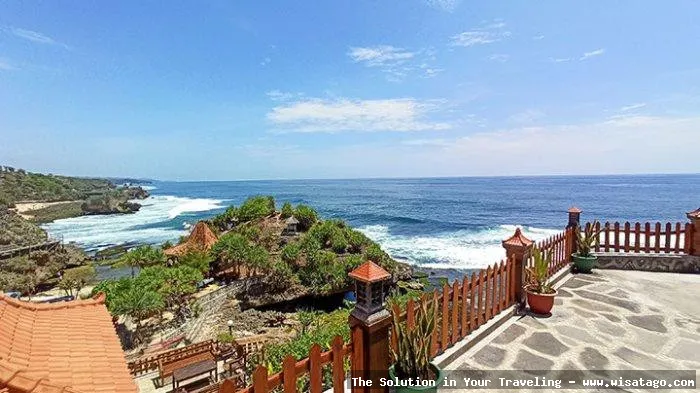 wisata Pantai Mbuluk yang menawan