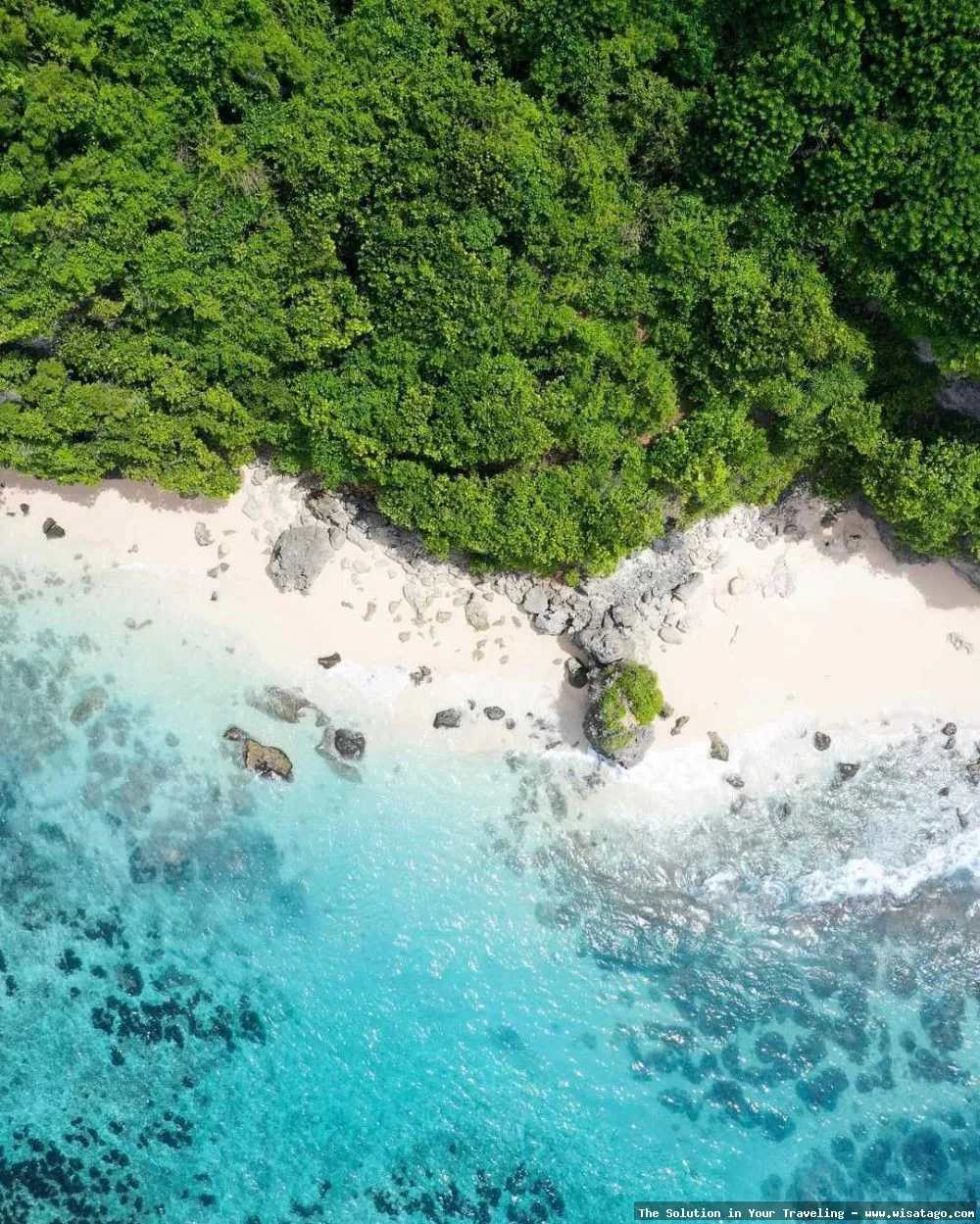Wisata Pantai Melasti, pasir putih indah