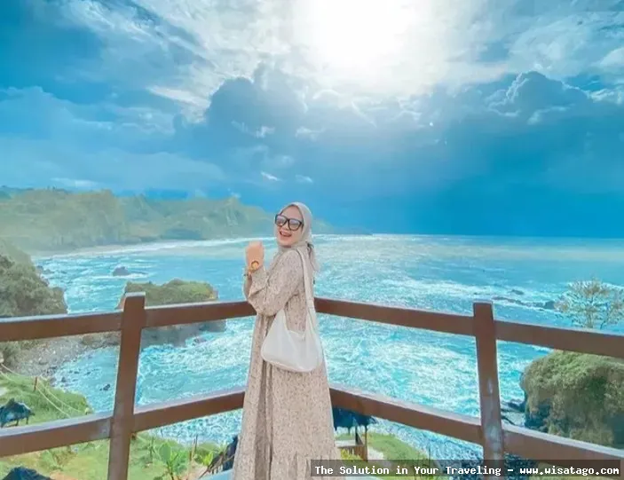 wisata Pantai Menganti di Kebumen indah