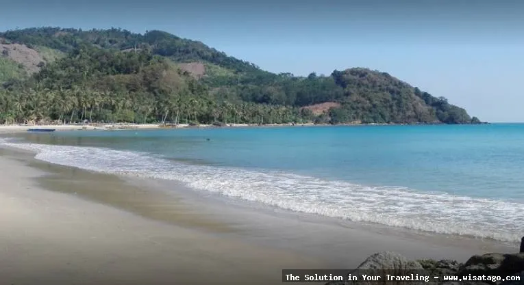 wisata Pantai Minang Rua yang indah