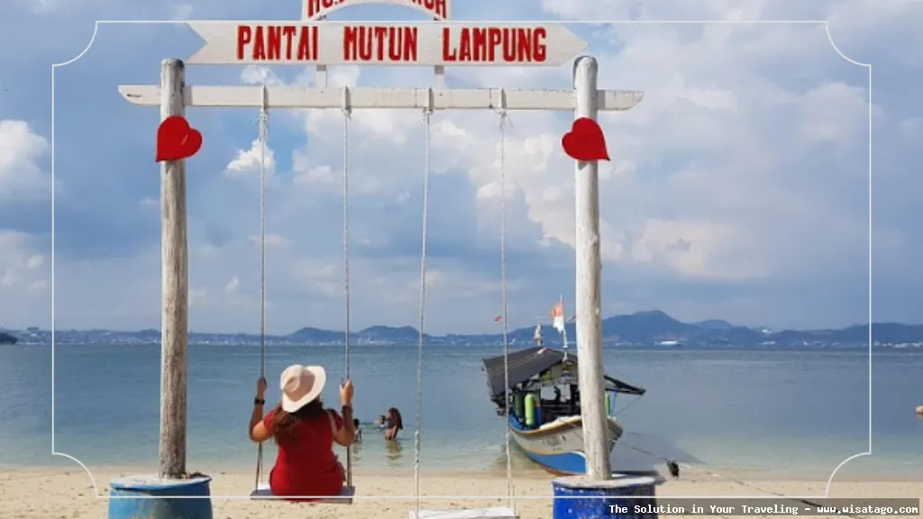 Wisata Pantai Mutun yang indah mempesona