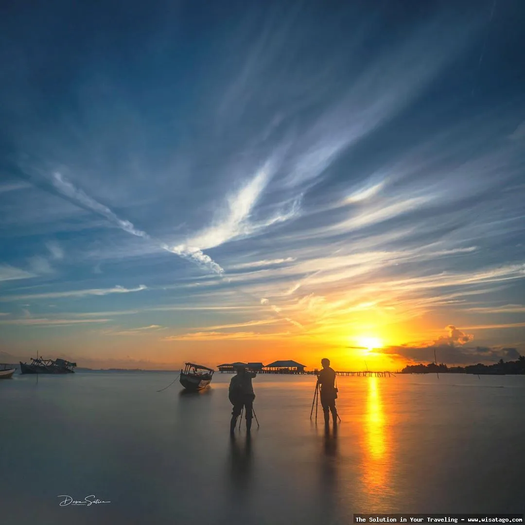 Wisata Pantai Nambo yang mempesona.