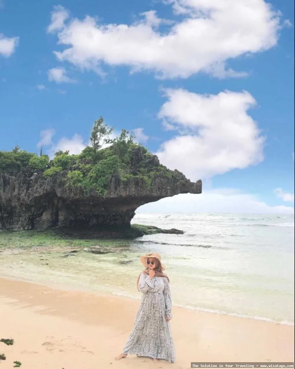 Wisata Pantai Ngandong yang mempesona.
