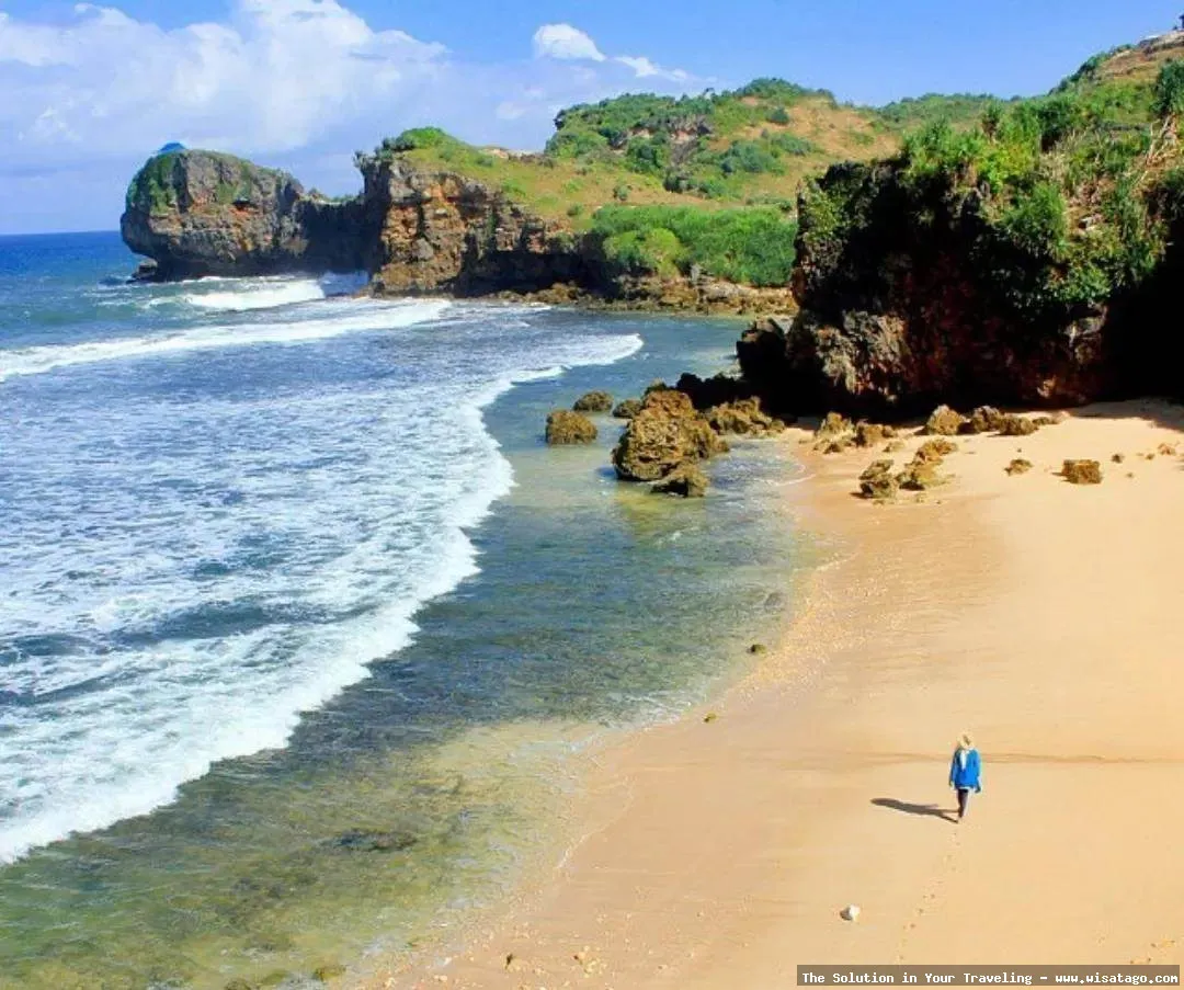 wisata Pantai Ngeden yang mempesona