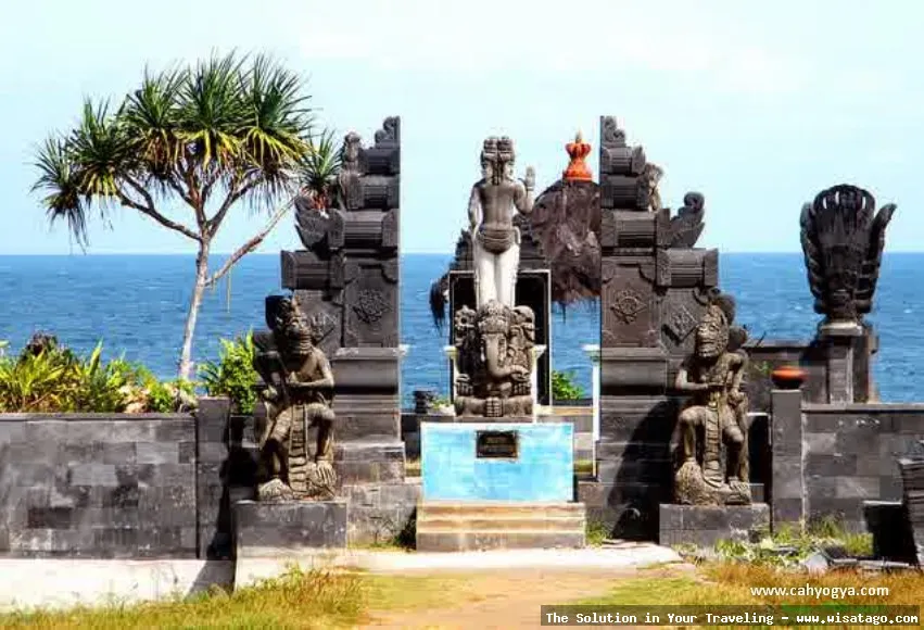 Wisata Pantai Ngobaran Gunungkidul yang eksotis