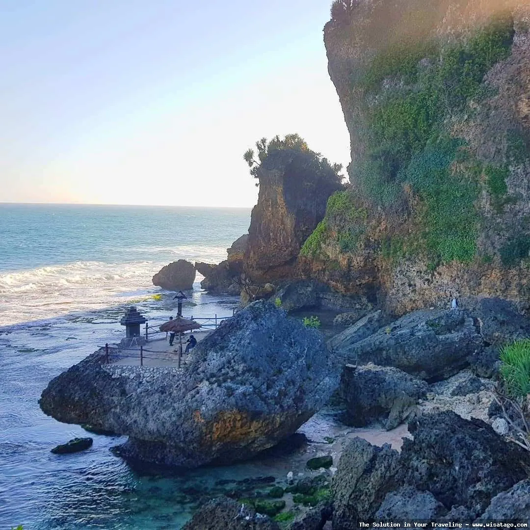 wisata Pantai Ngobaran Gunungkidul eksotis memukau