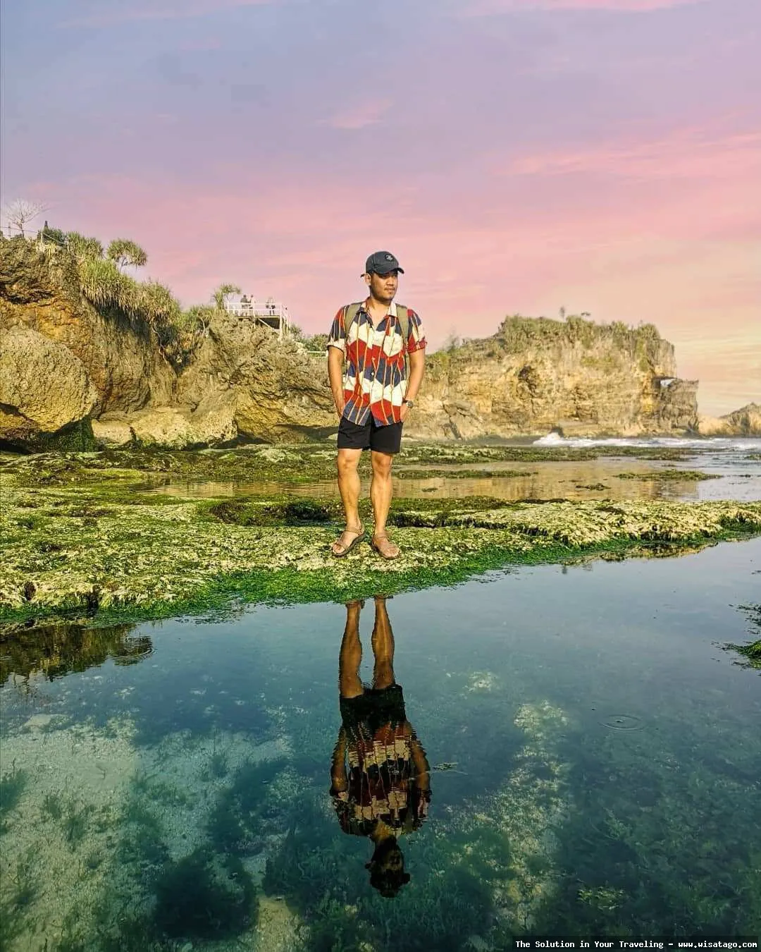 wisata Pantai Ngobaran Gunungkidul eksotis memukau