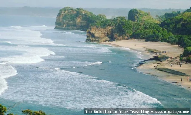 Wisata Pantai Ngudel, pasir putih memesona