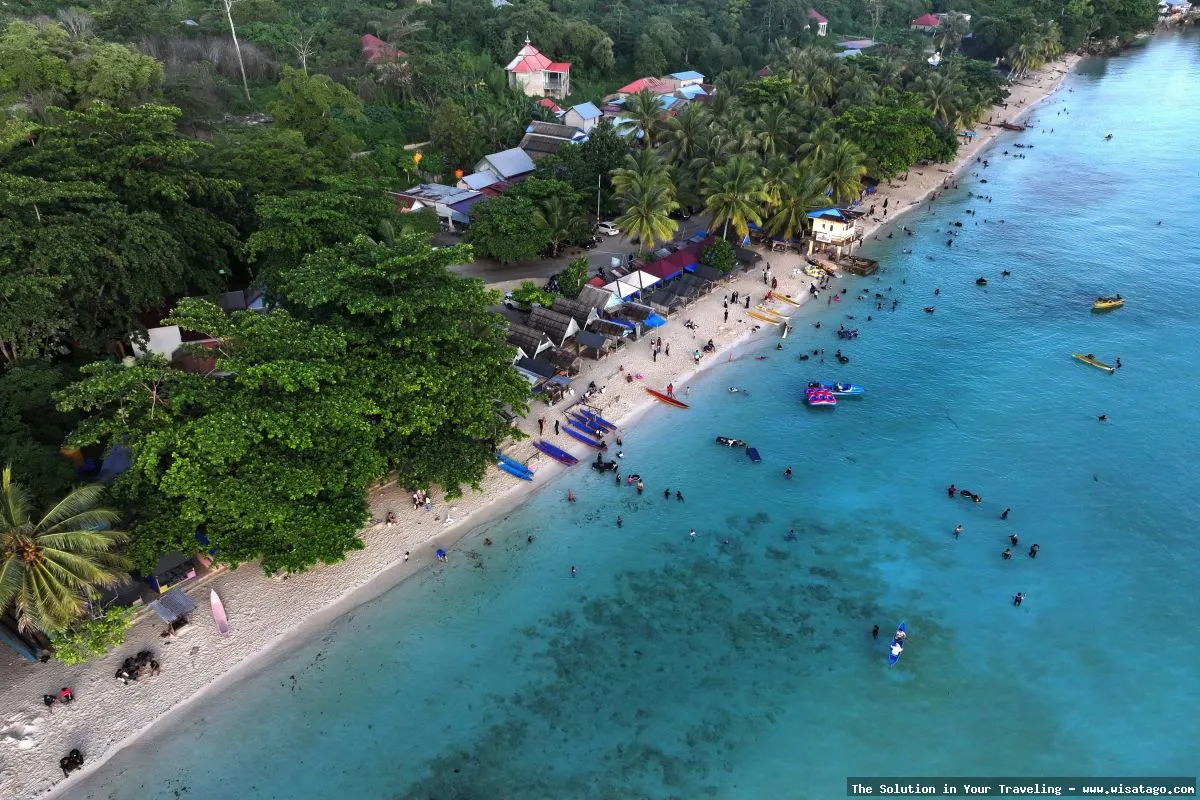 Wisata Pantai Nirwana yang memukau