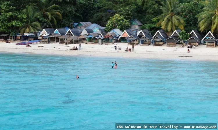 Wisata Pantai Nirwana yang memukau