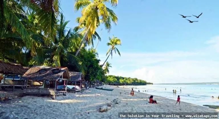 Wisata Pantai Nirwana yang mempesona