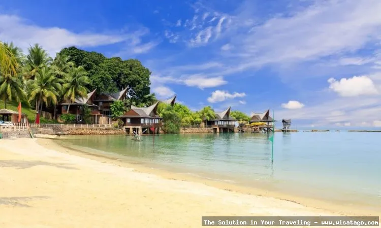 wisata Pantai Nongsa, pasir putih eksotis