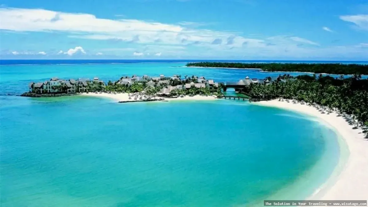 wisata Pantai Nusa Dua yang indah