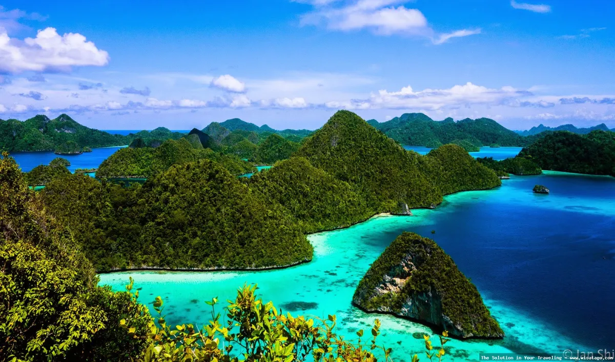 Wisata Pantai Nusantara yang mempesona