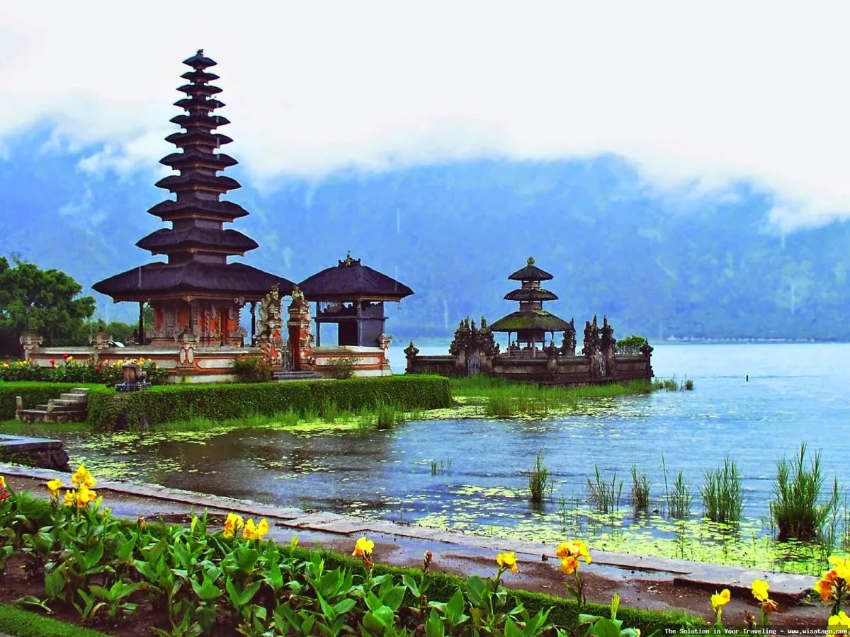 wisata Pantai Nusantara yang memukau