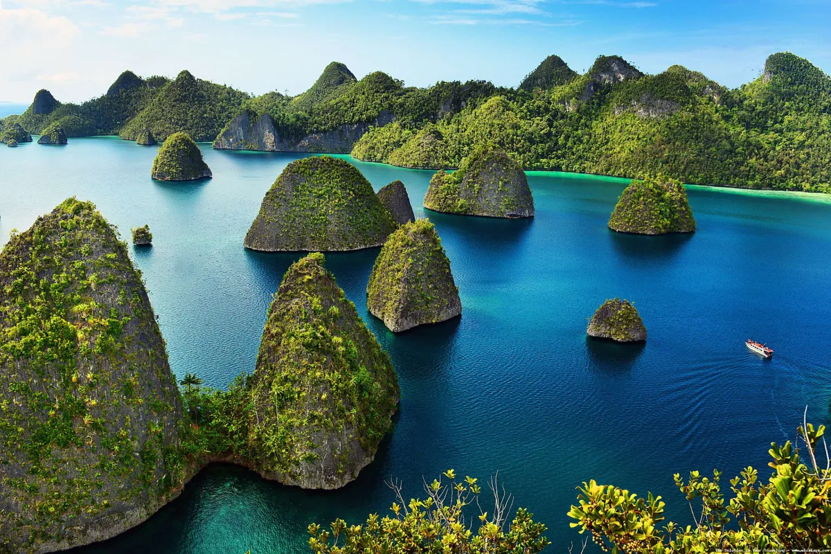 wisata Pantai Nusantara yang memukau