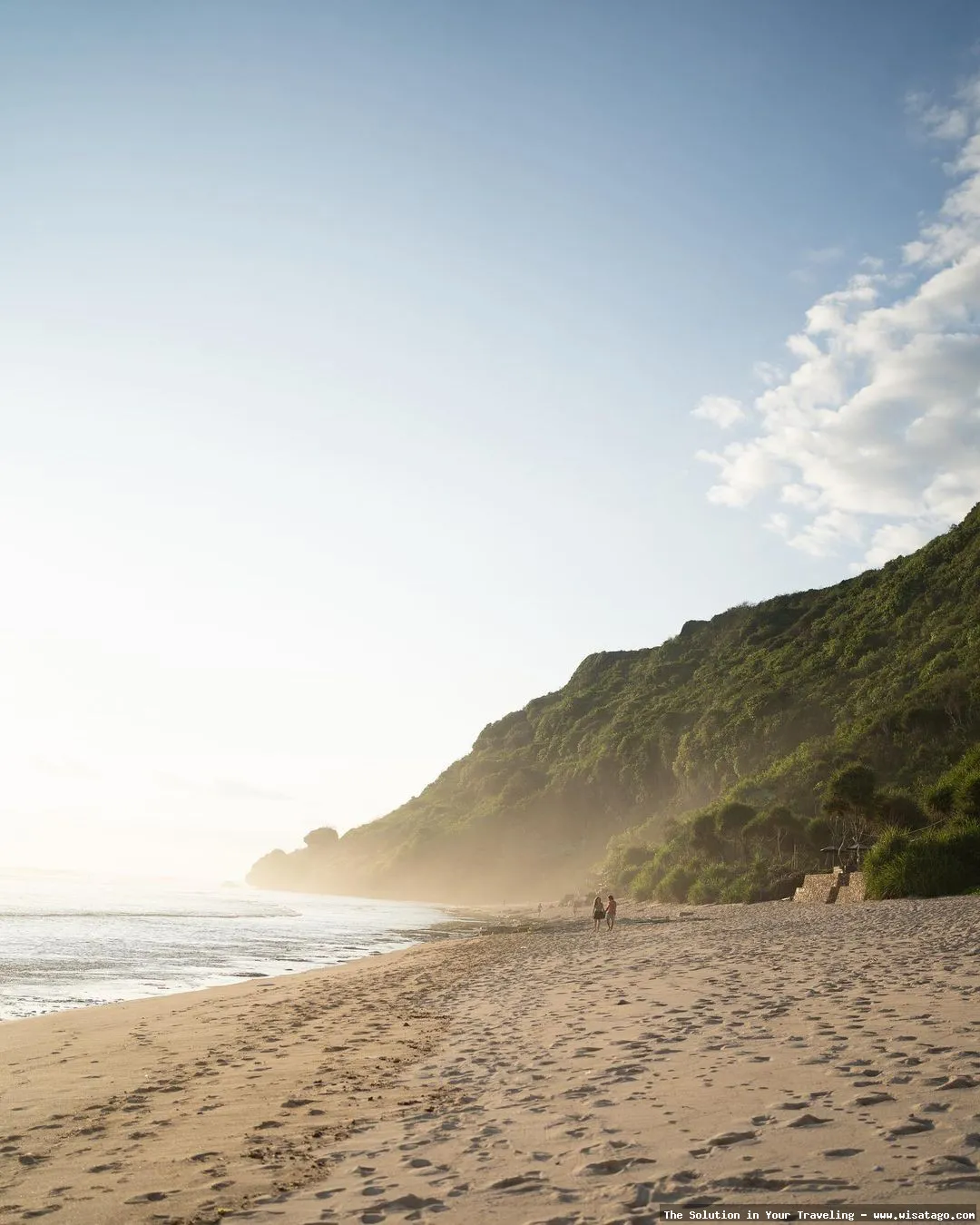Wisata Pantai Nyang Nyang yang mempesona