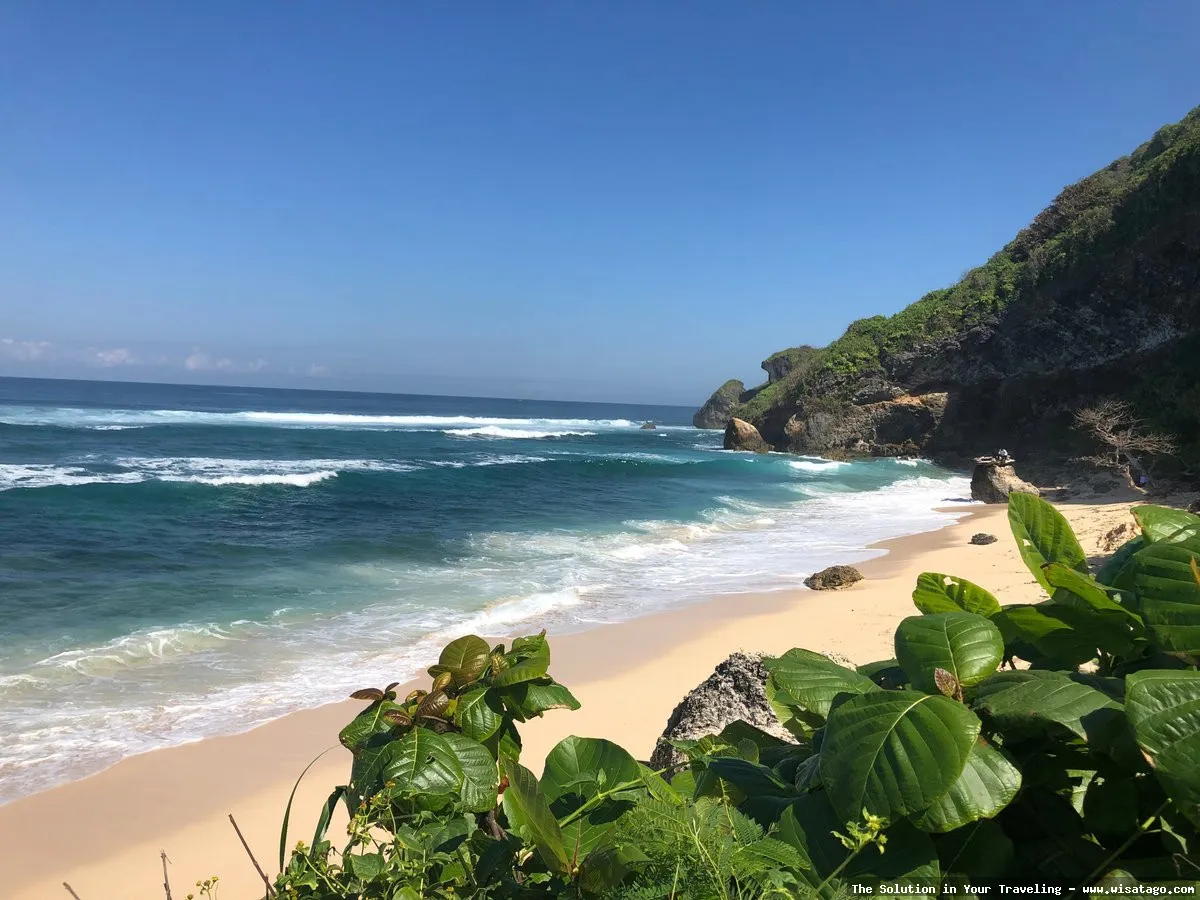 wisata Pantai Nyang Nyang Bali eksotis