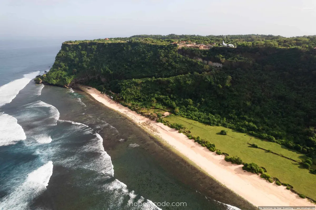 wisata Pantai Nyang Nyang Bali eksotis