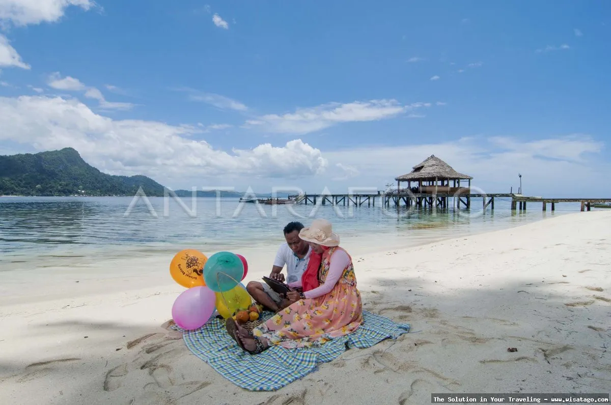 Wisata Pantai Ora, surga tersembunyi