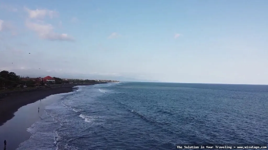Wisata Pantai Padang Galak yang memukau