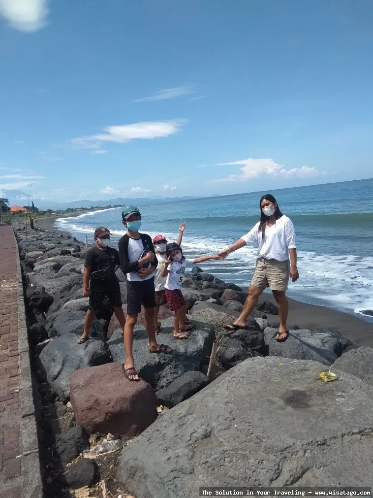 wisata Pantai Padang Galak yang indah