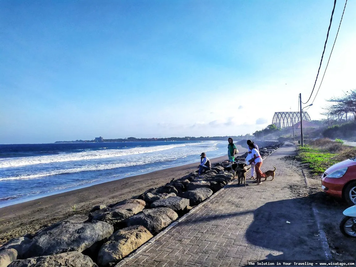 wisata Pantai Padang Galak memukau