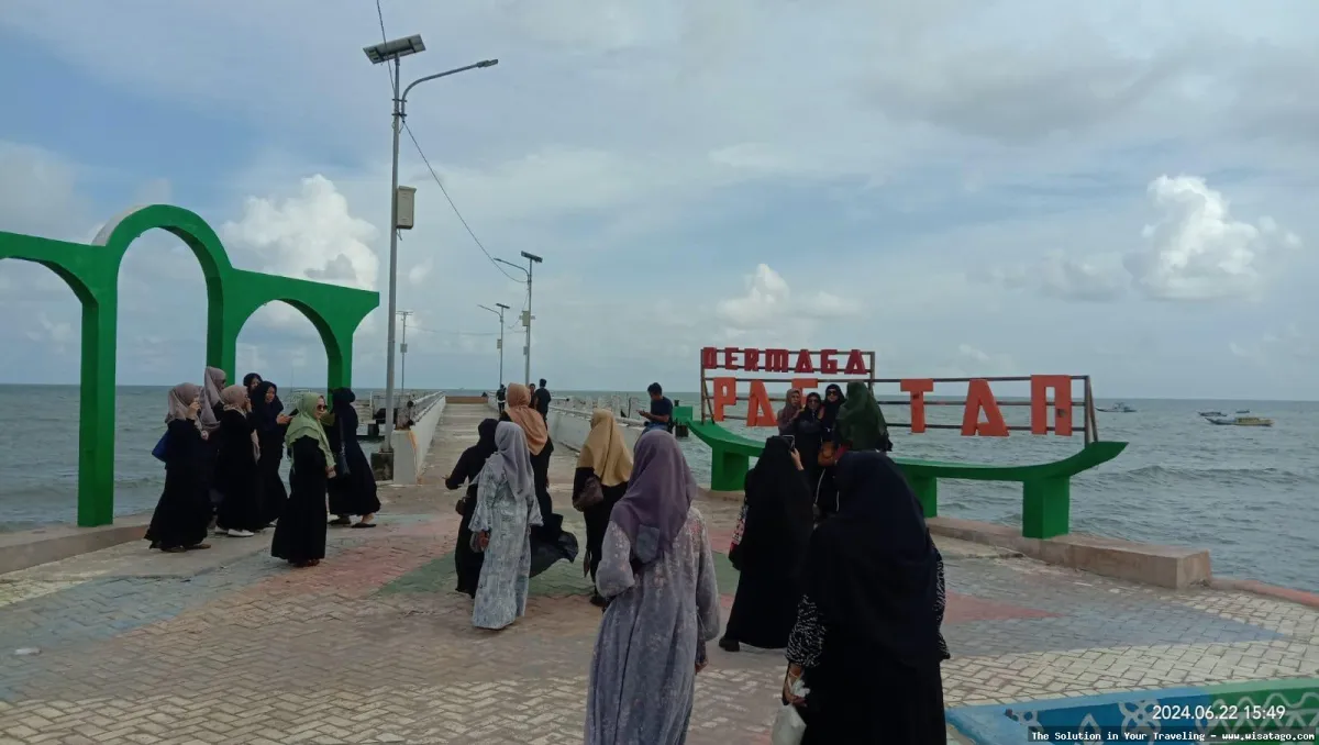 wisata Pantai Pagatan yang mempesona