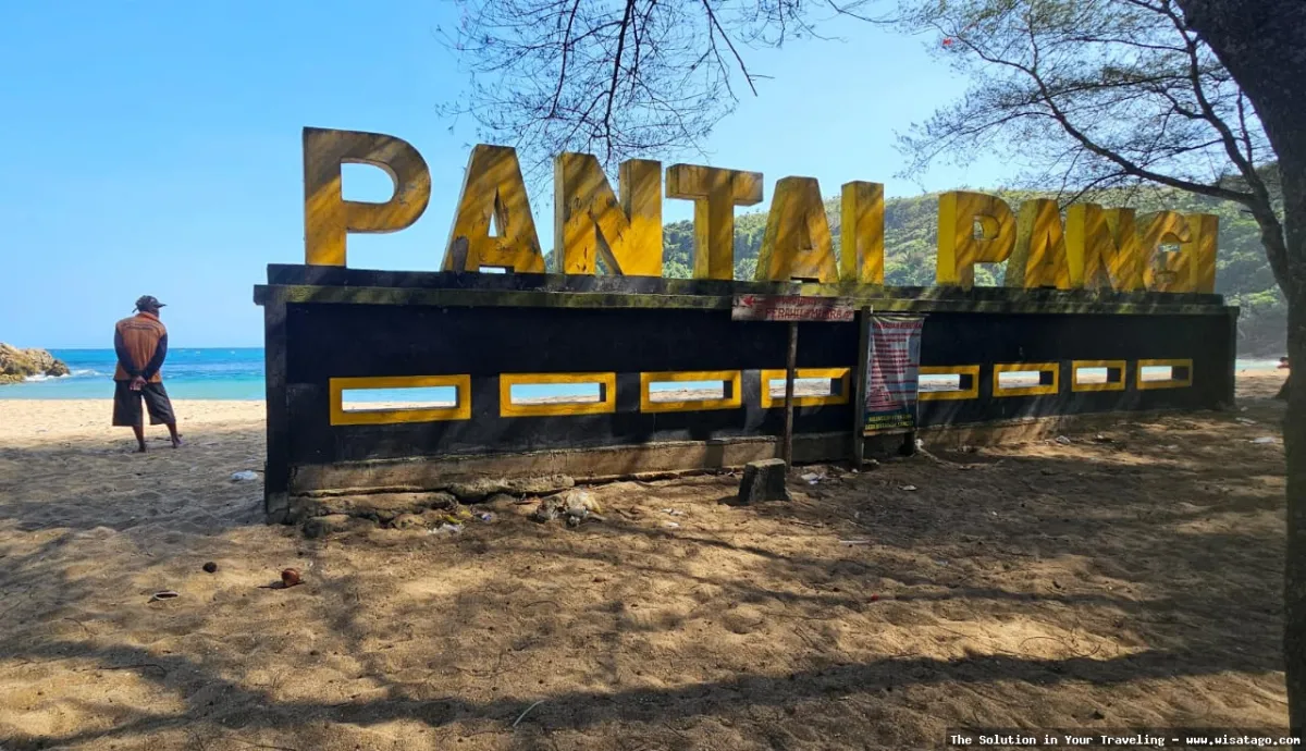 Wisata Pantai Pangi yang menawan hati