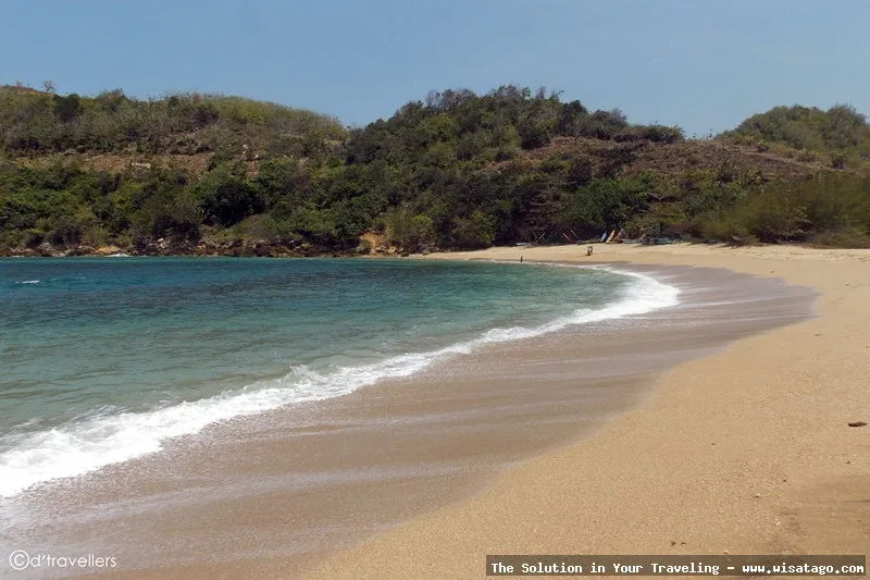 wisata Pantai Pangi indah mempesona
