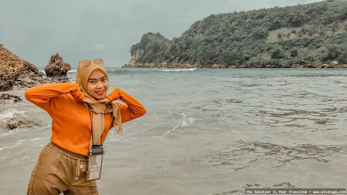 wisata Pantai Pangi indah mempesona