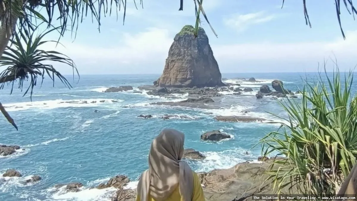 wisata Pantai Papuma Jember nan indah