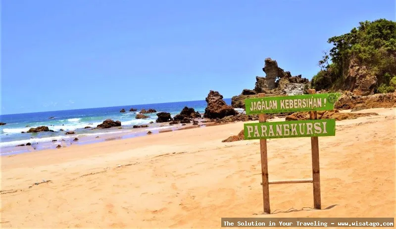 wisata Pantai Parang Kursi nan eksotis