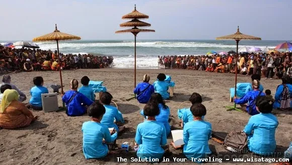 wisata Pantai Parangkusumo Yogyakarta yang mempesona