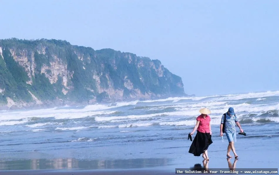 Wisata Pantai Parangkusumo Yogyakarta yang mempesona