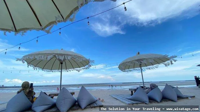 wisata Pantai Pasir Marus yang indah