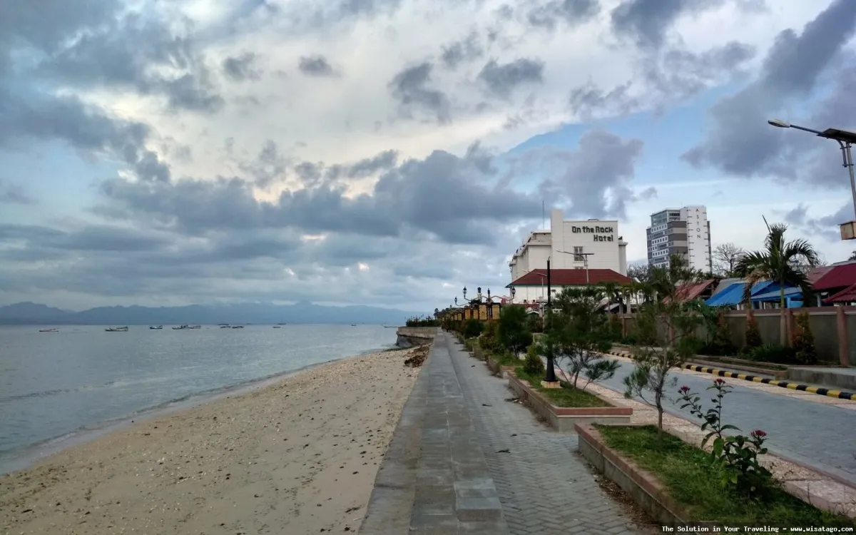 Wisata Pantai Pasir Panjang yang indah