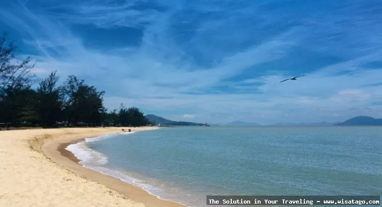 Wisata Pantai Pasir Panjang nan indah