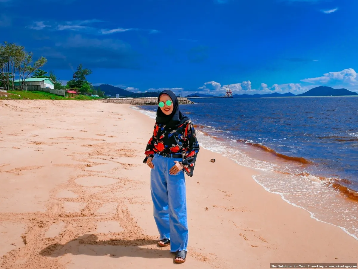 Wisata Pantai Pasir Panjang nan indah