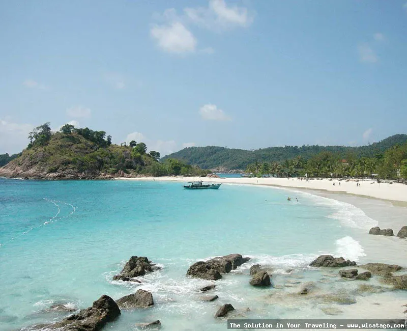 Wisata Pantai Pasir Panjang nan indah