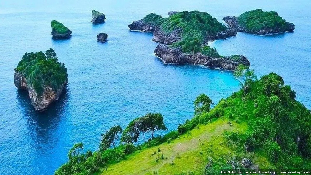 wisata Pantai Peh Pulo yang indah