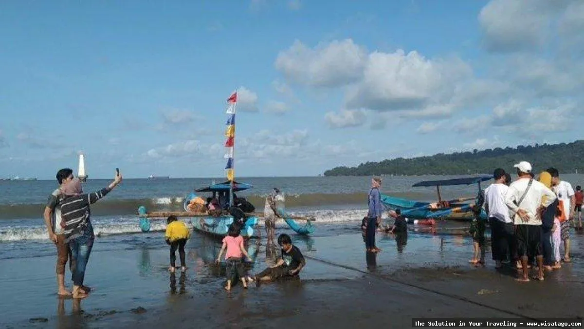 wisata Pantai Penyu yang memukau