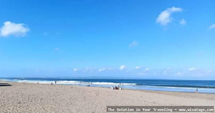 wisata Pantai Petitenget yang mempesona