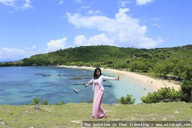 wisata Pantai Pink Lombok eksotis menawan