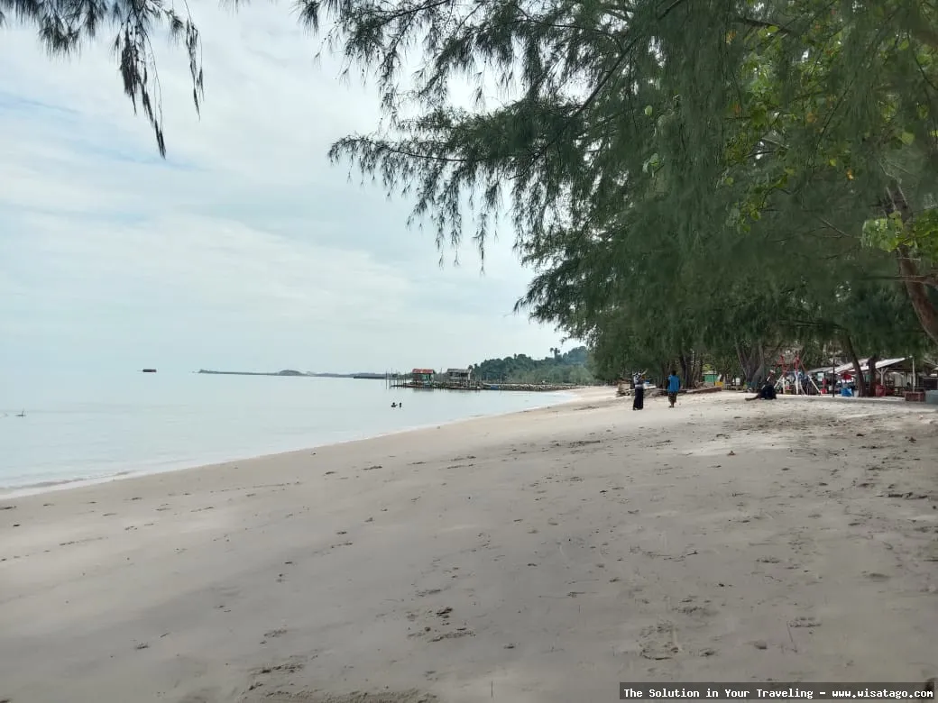 Wisata Pantai Pongkar yang menawan hati