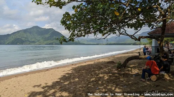 wisata Pantai Prigi, keindahan bahari